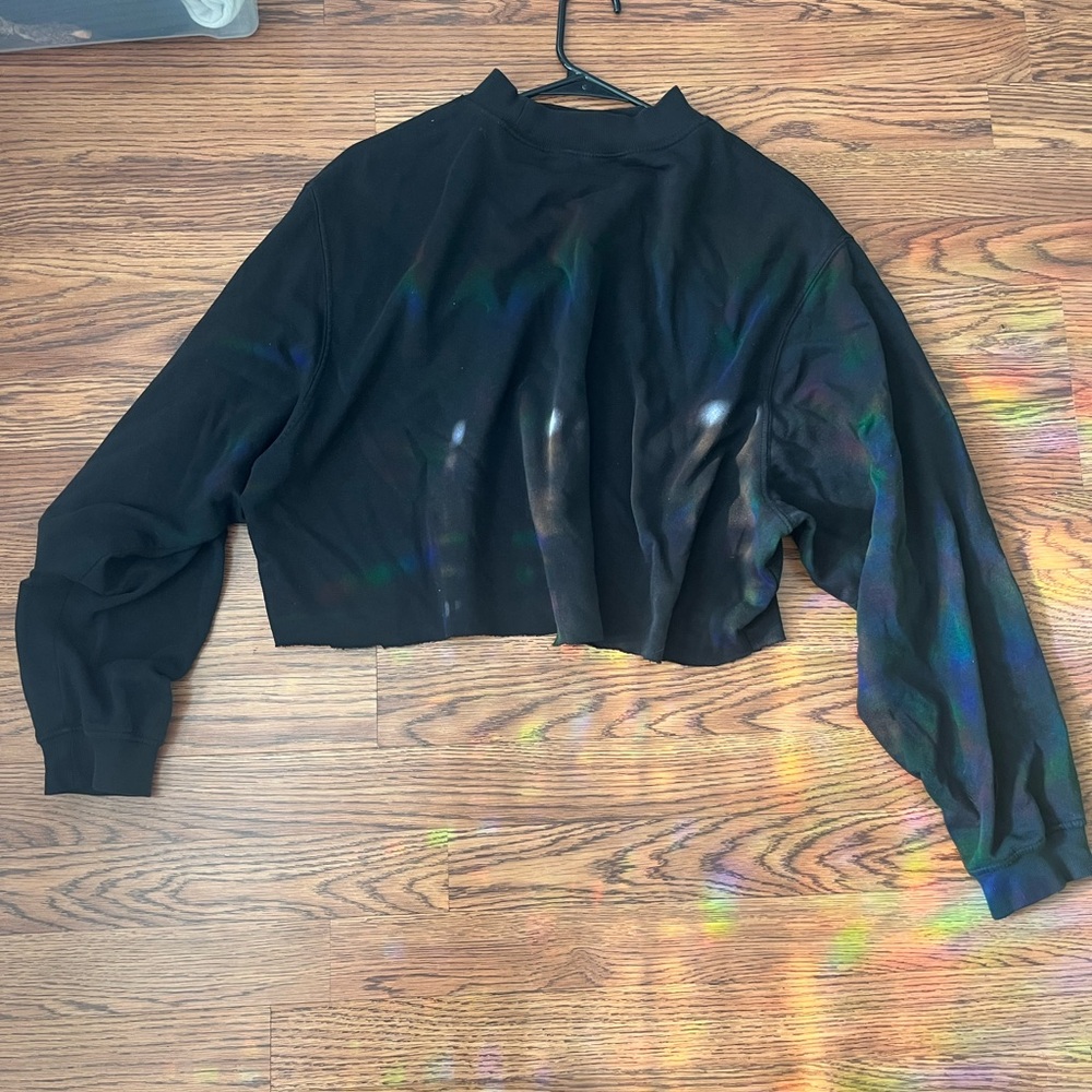 Black Cropped Women's Top